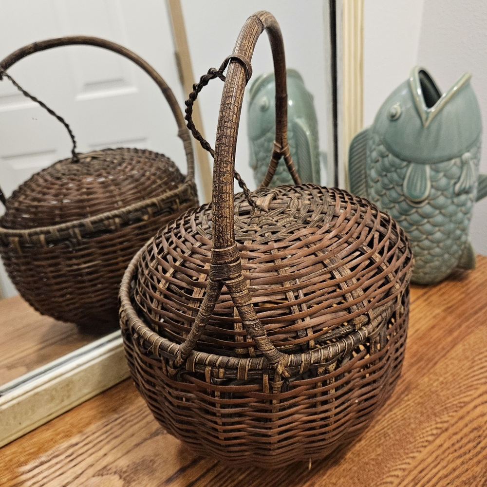 Basket Vintage Handmade Lidded Woven